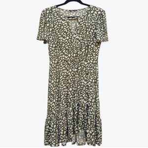 New Bloomchic Dress Leopard Print Midi Size 12